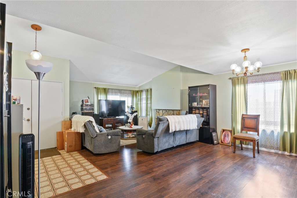 8795 Frankfort St.