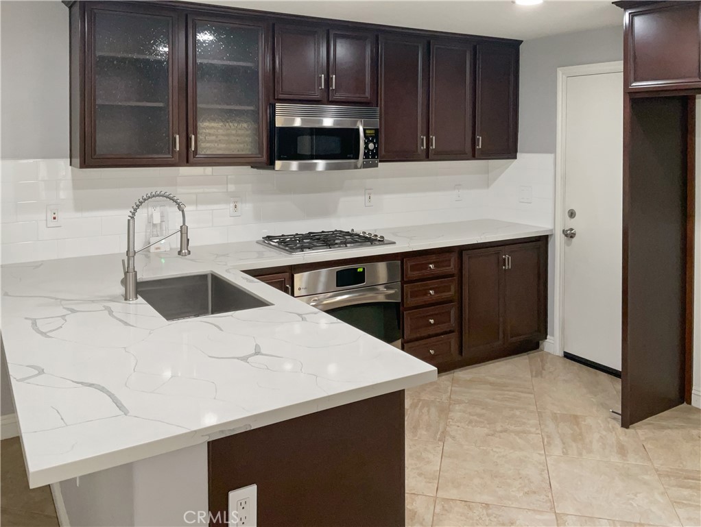 8426 Flora Lane