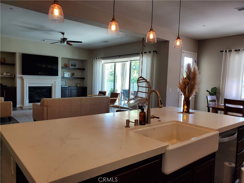 74185 Anastacia Lane
