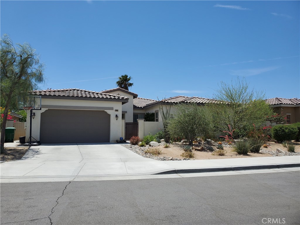 74185 Anastacia Lane