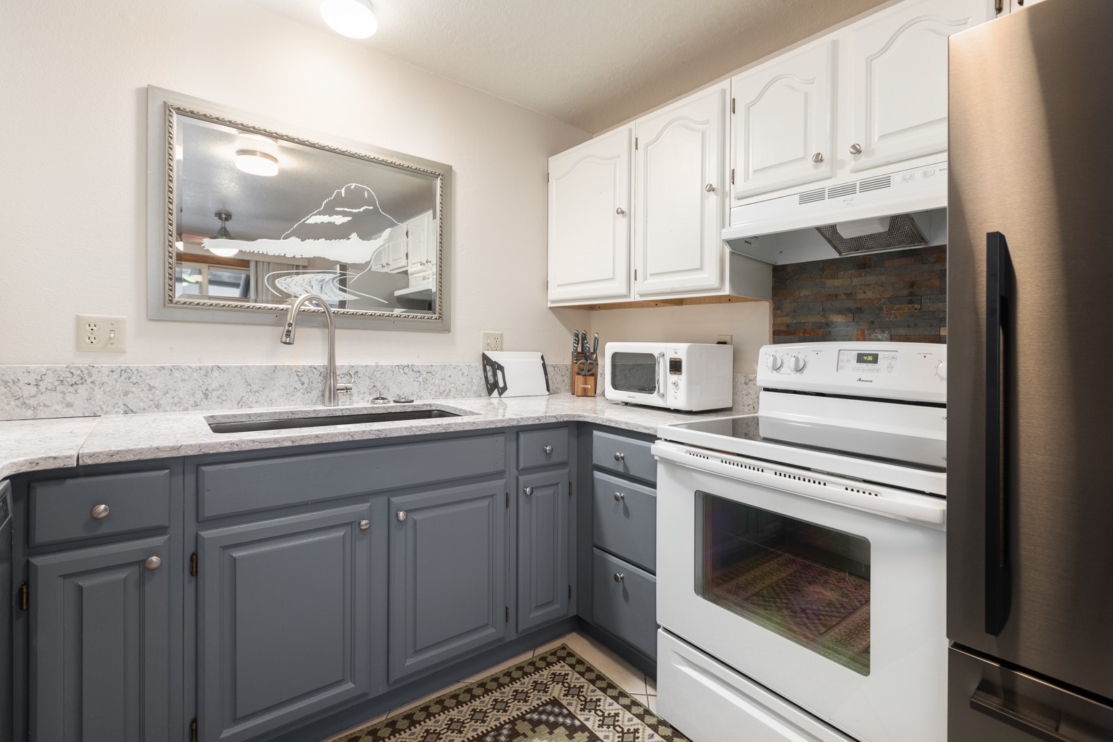 69 Colorado Drive B