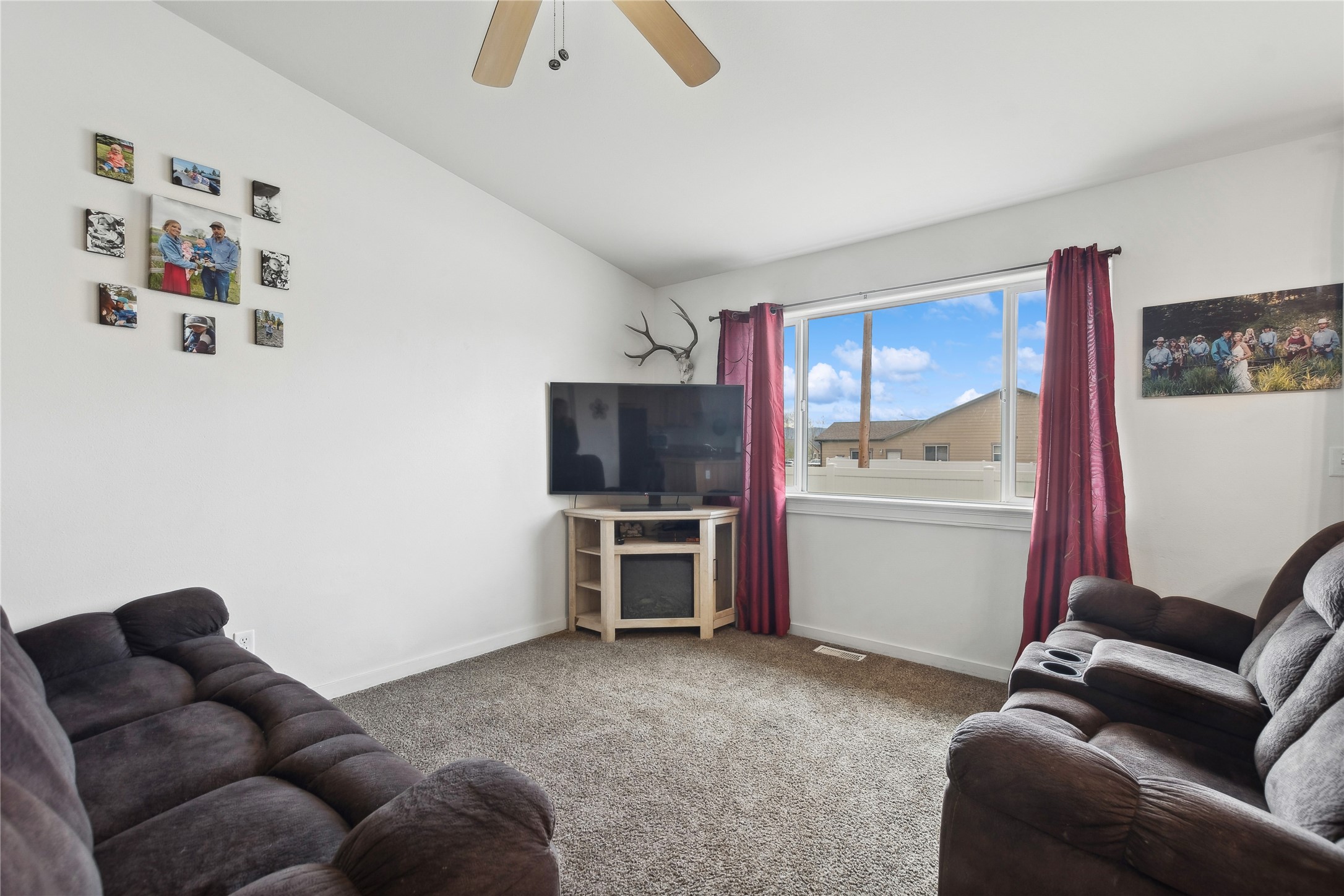 260 Empire Loop