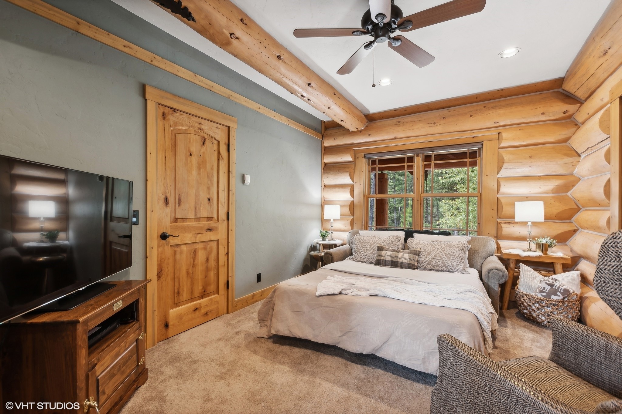 1184 Five Deer Lane