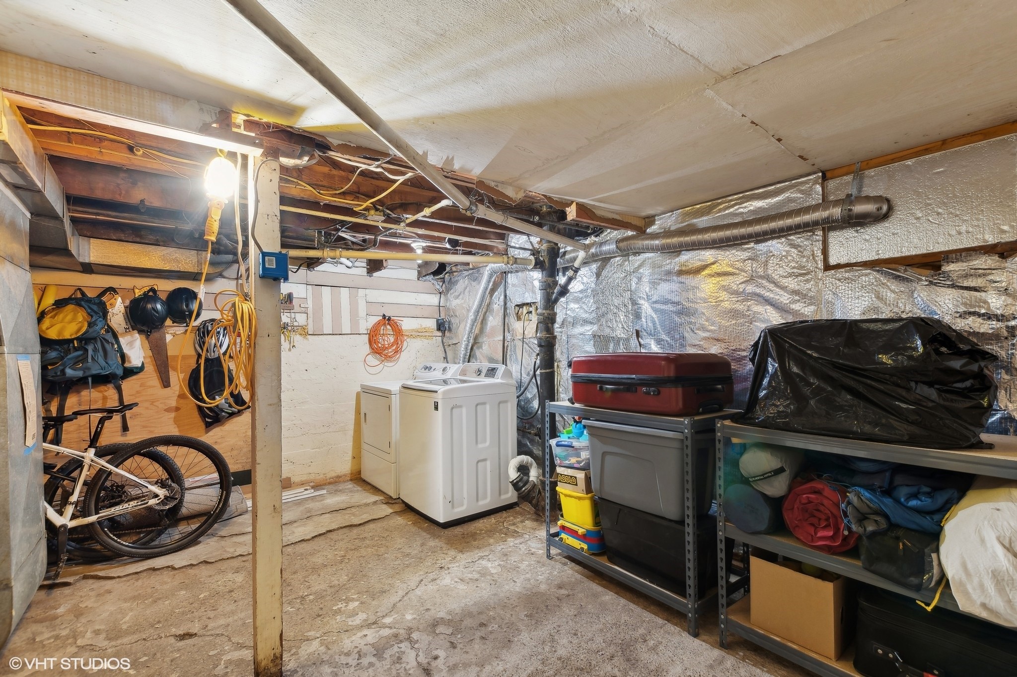 34 3rd Avenue E