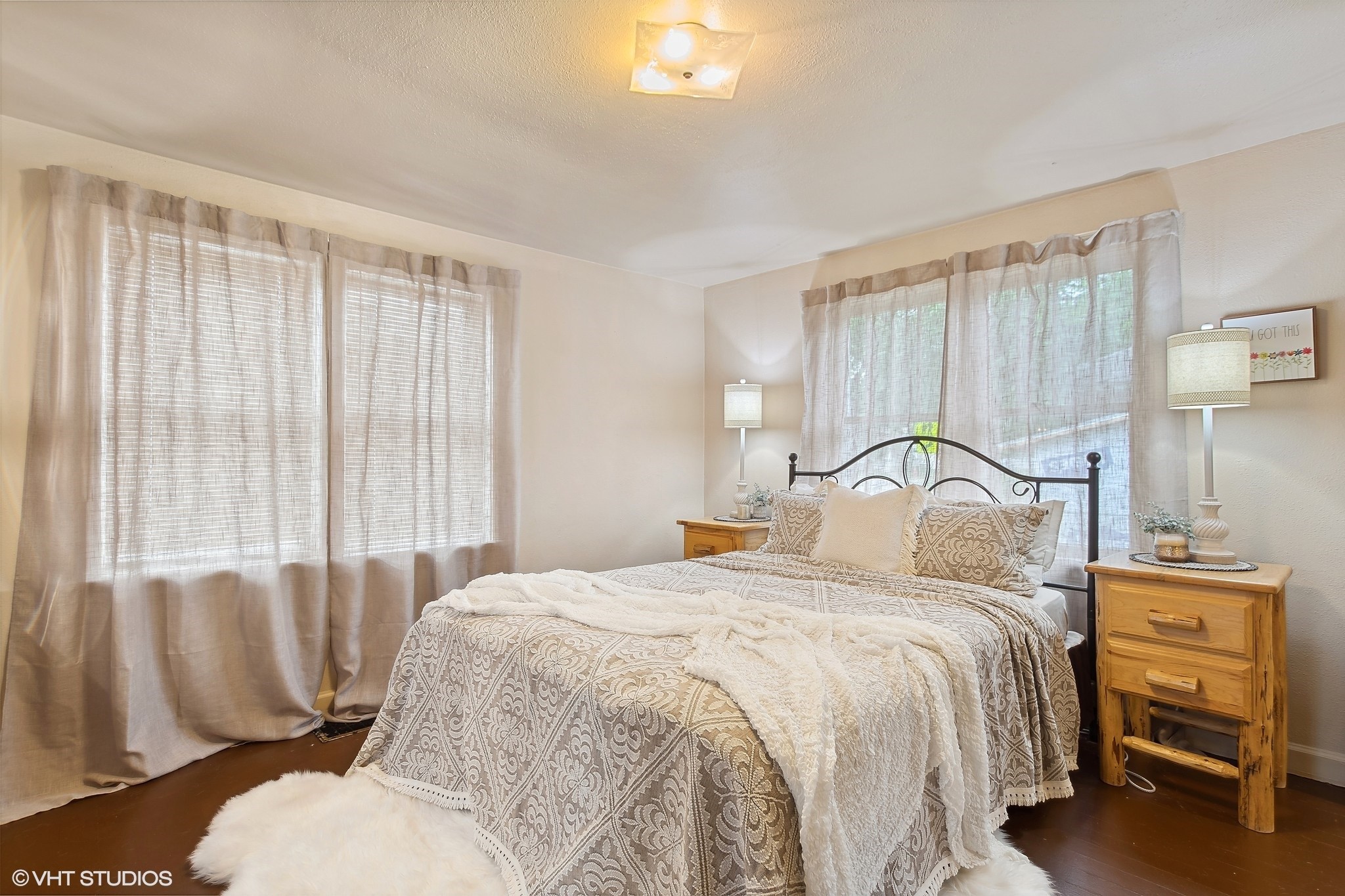 34 3rd Avenue E