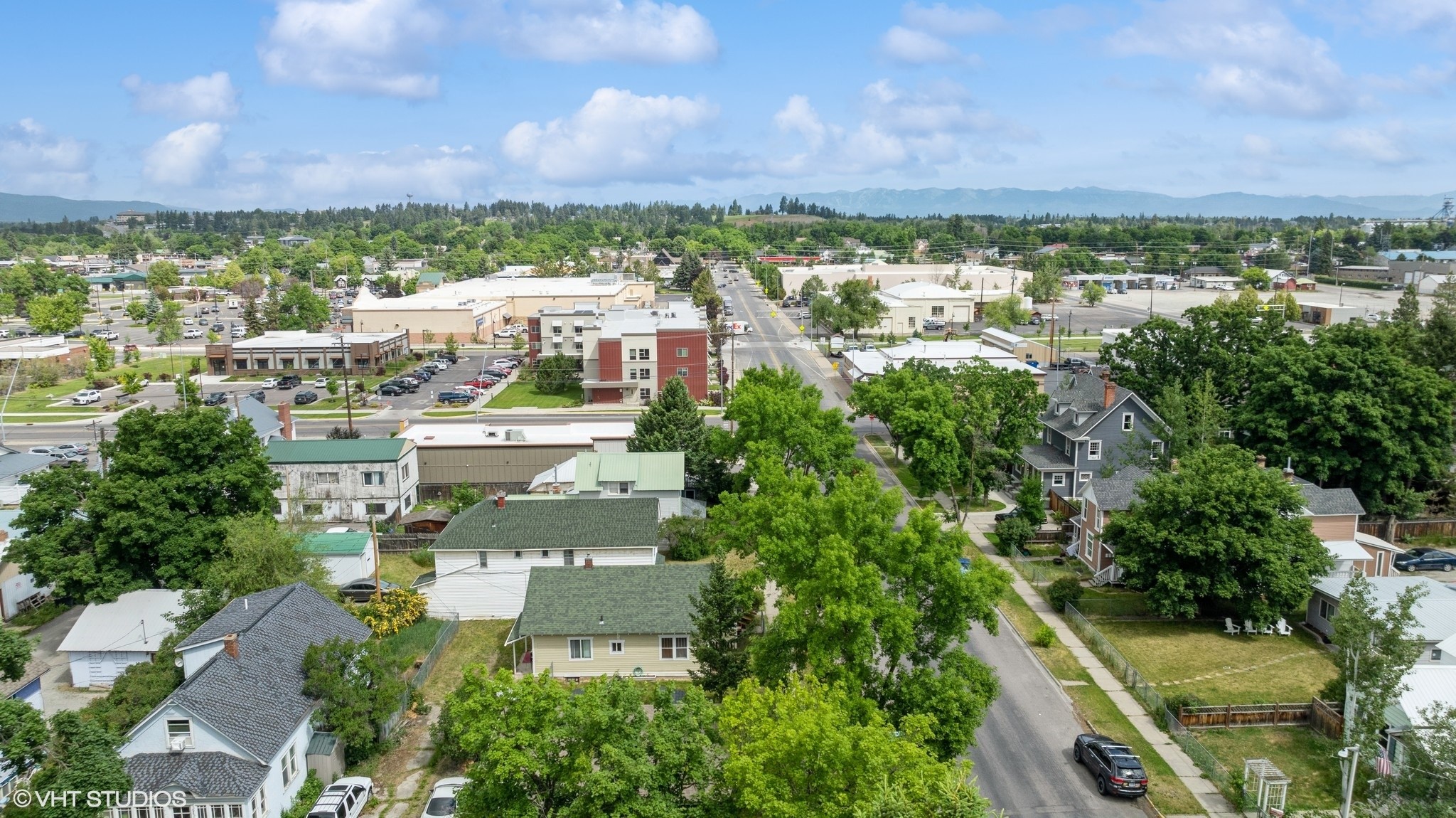 34 3rd Avenue E