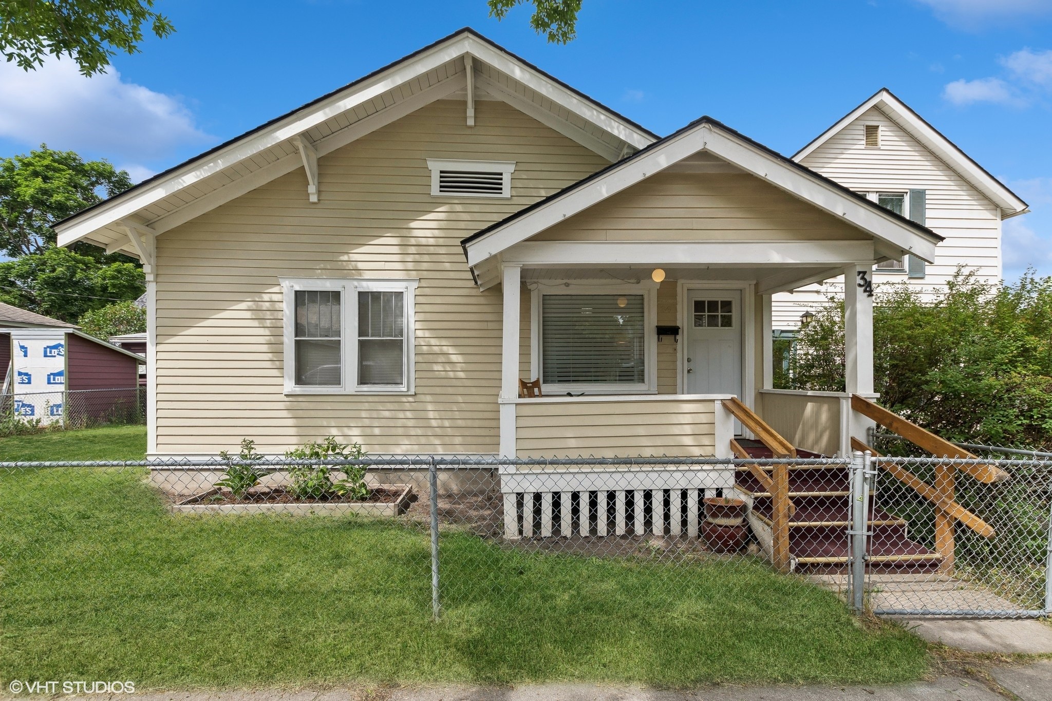 34 3rd Avenue E