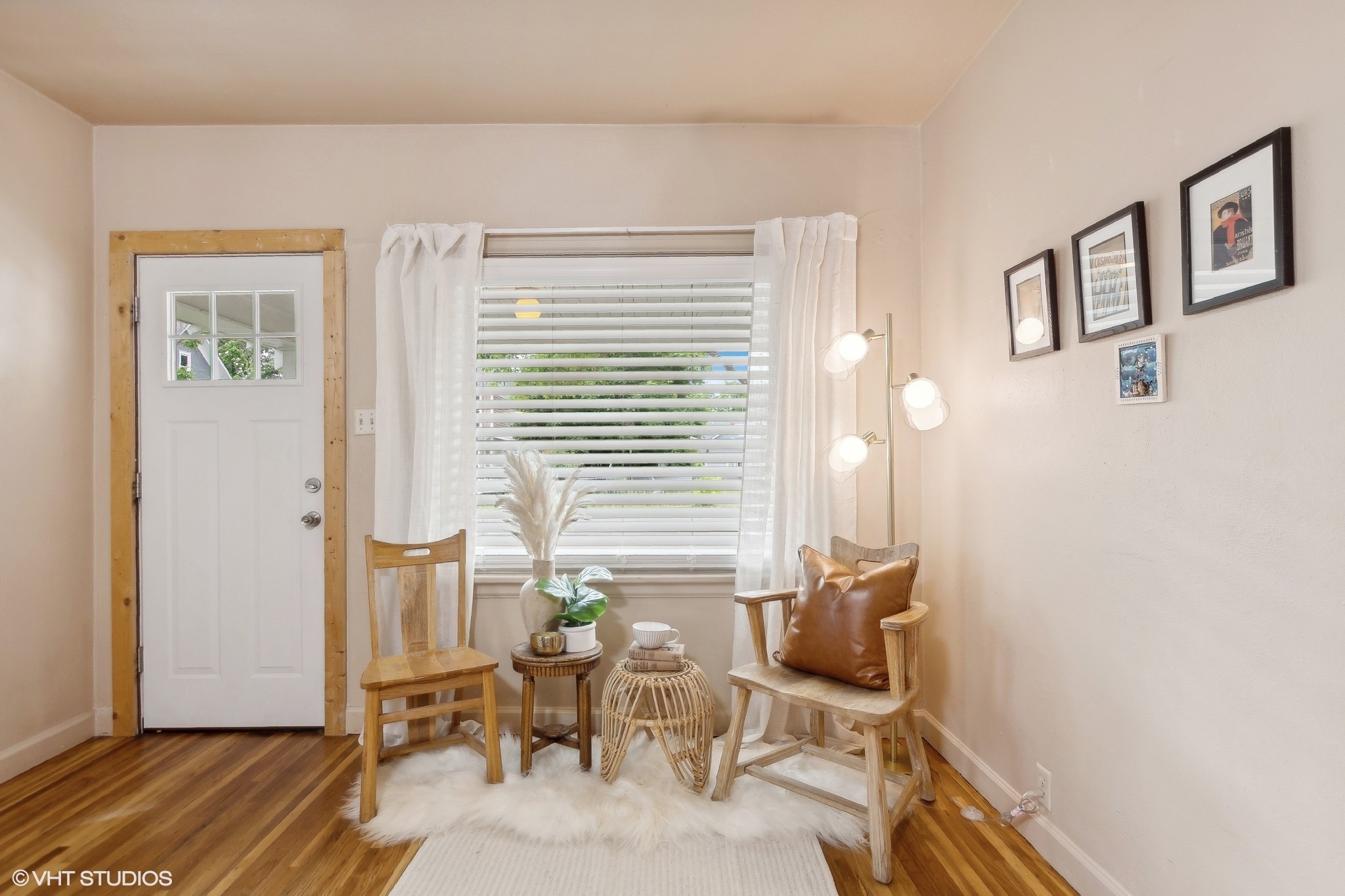 34 3rd Avenue E