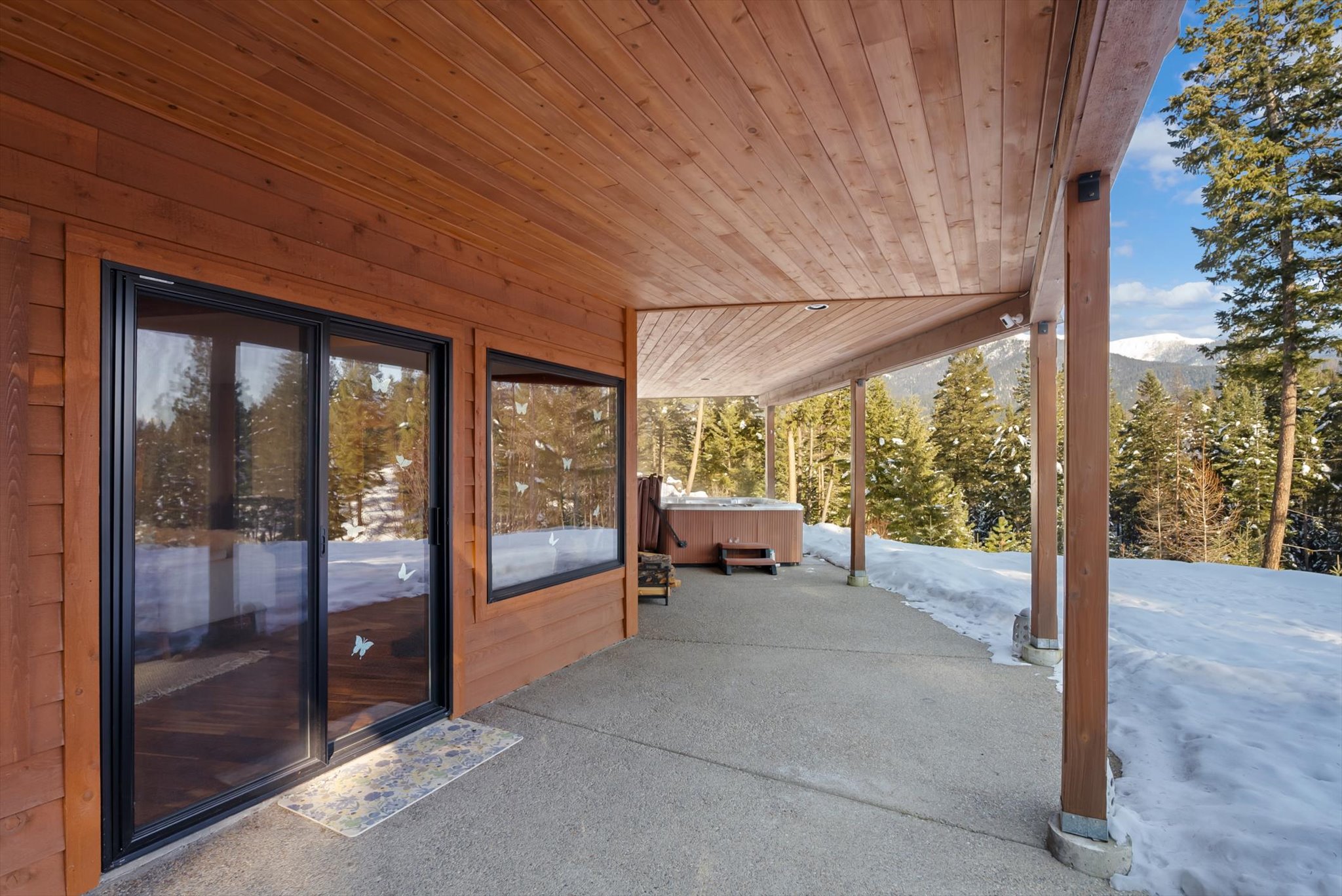 1605 Rolling Ridge Loop