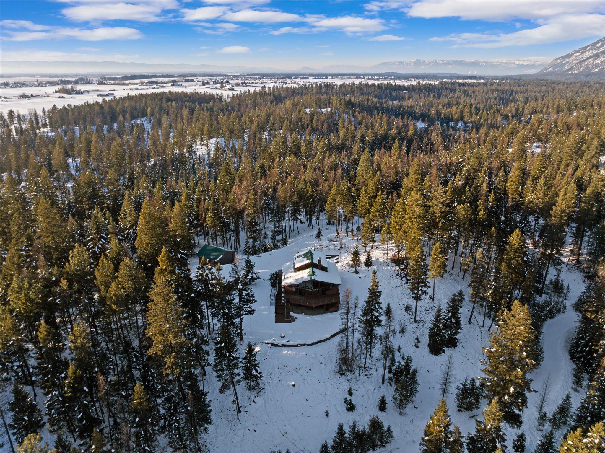1605 Rolling Ridge Loop