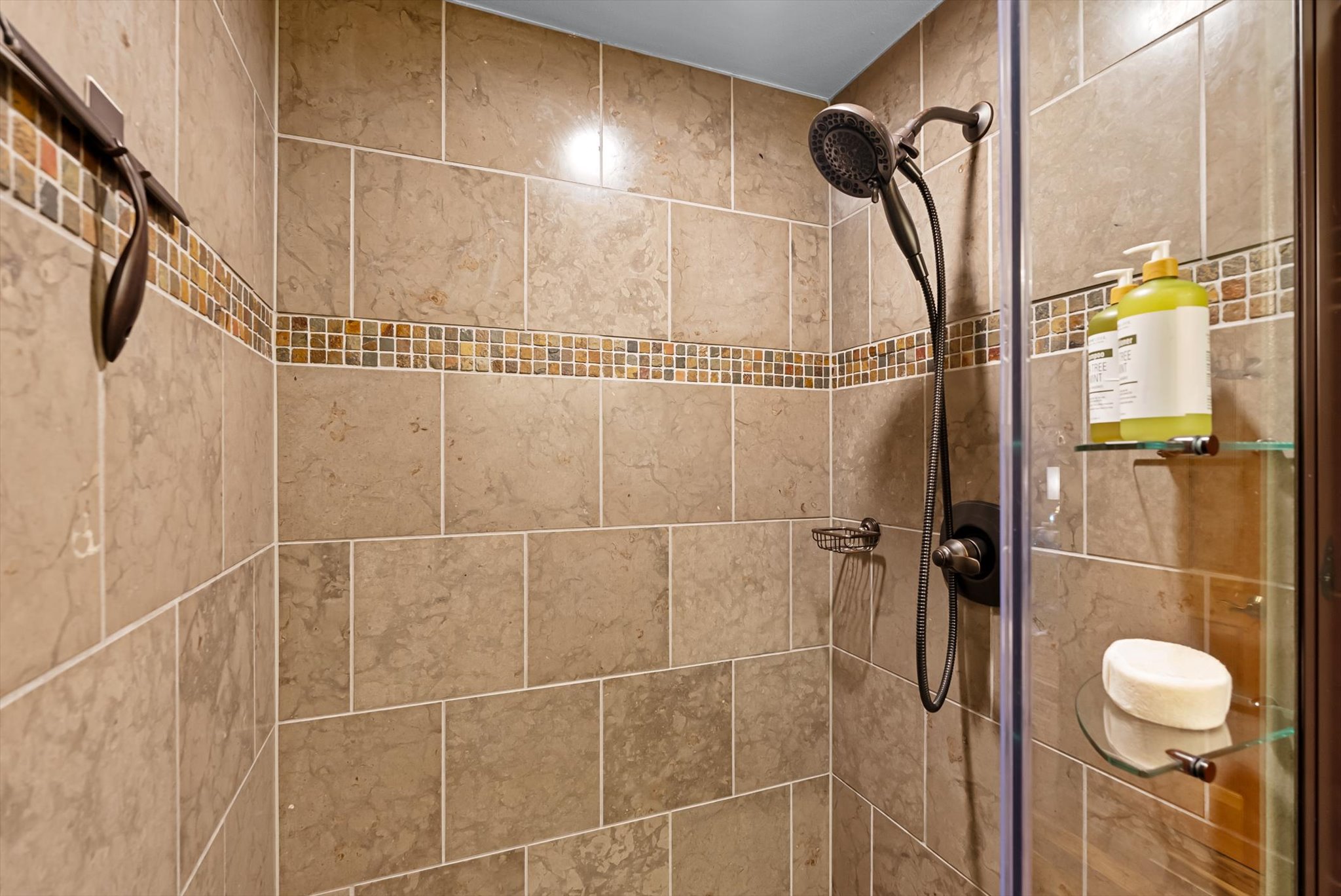1605 Rolling Ridge Loop