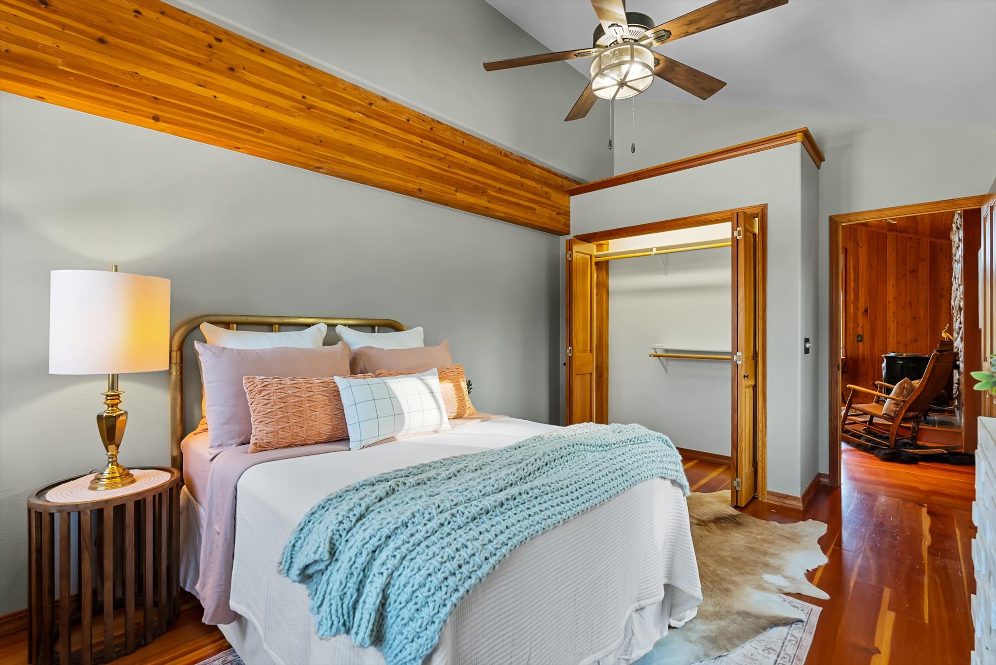1605 Rolling Ridge Loop