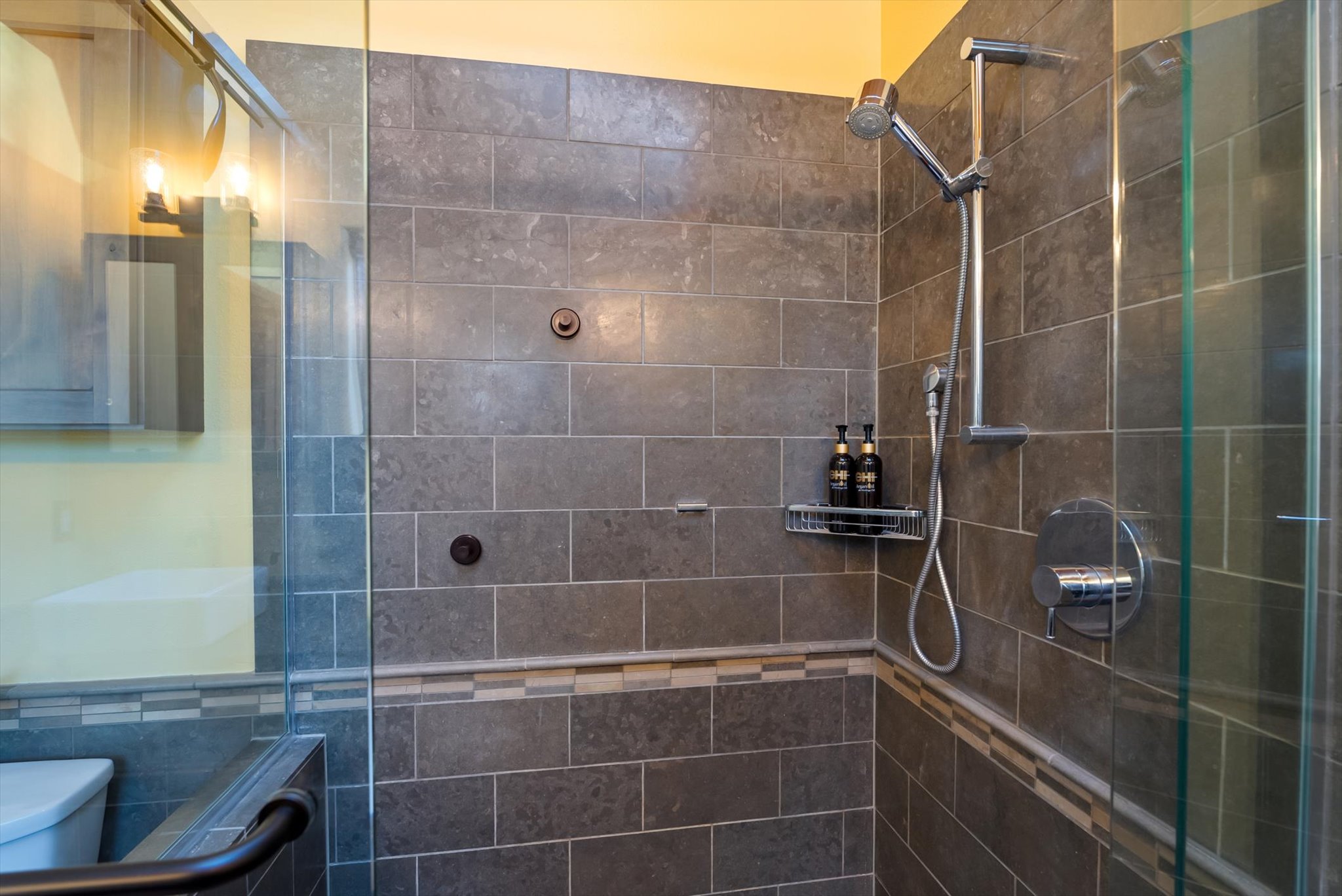 1605 Rolling Ridge Loop