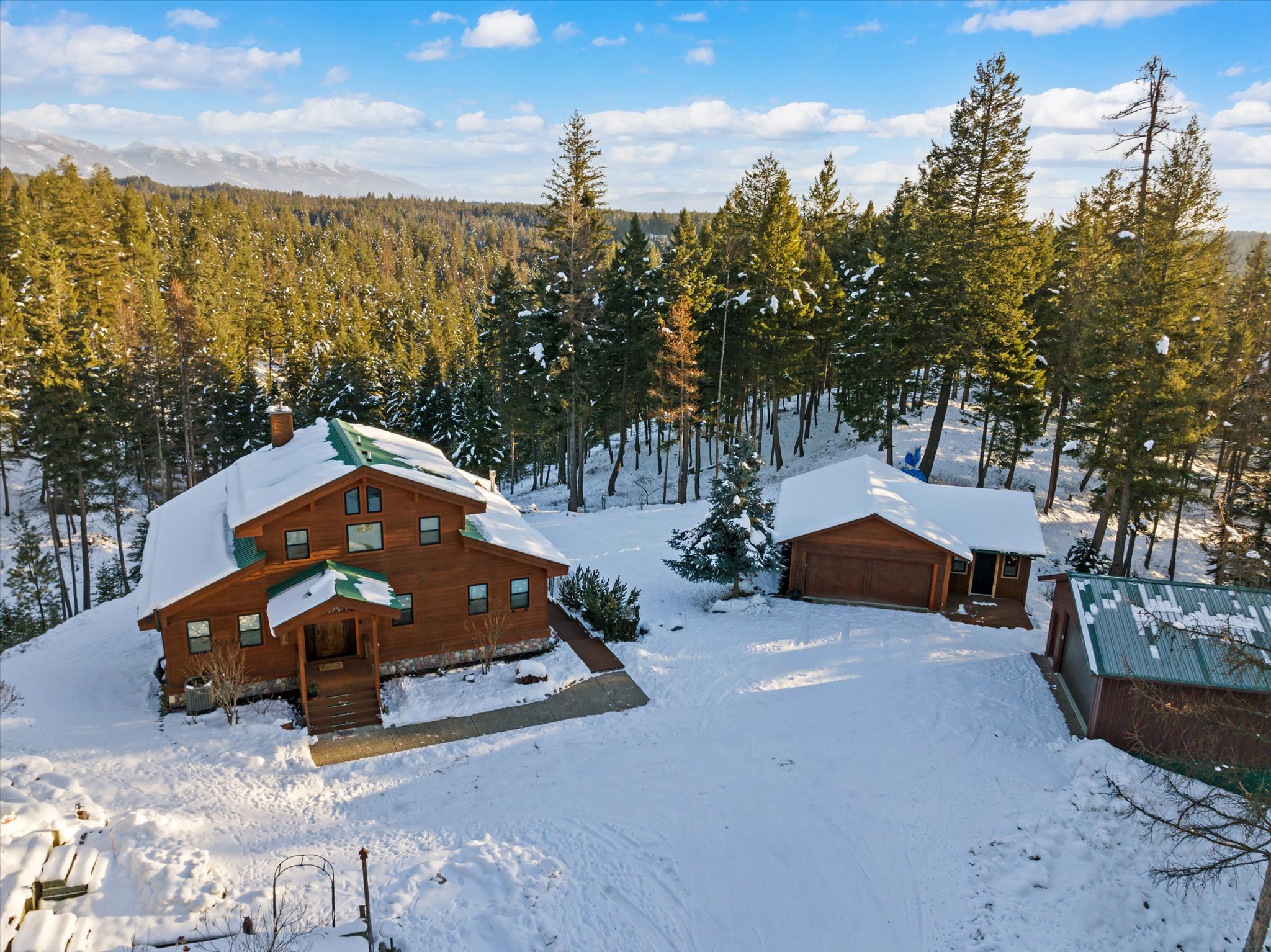 1605 Rolling Ridge Loop