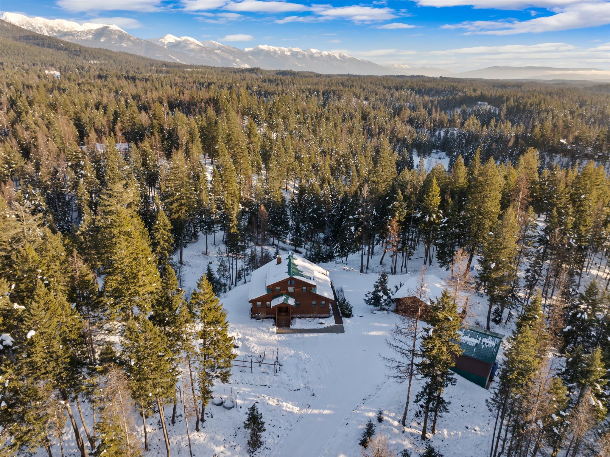 1605 Rolling Ridge Loop