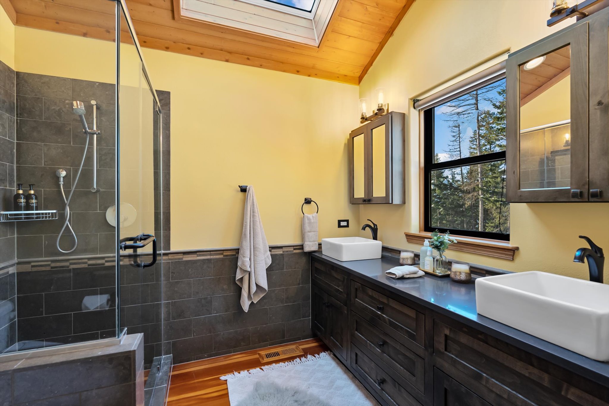 1605 Rolling Ridge Loop