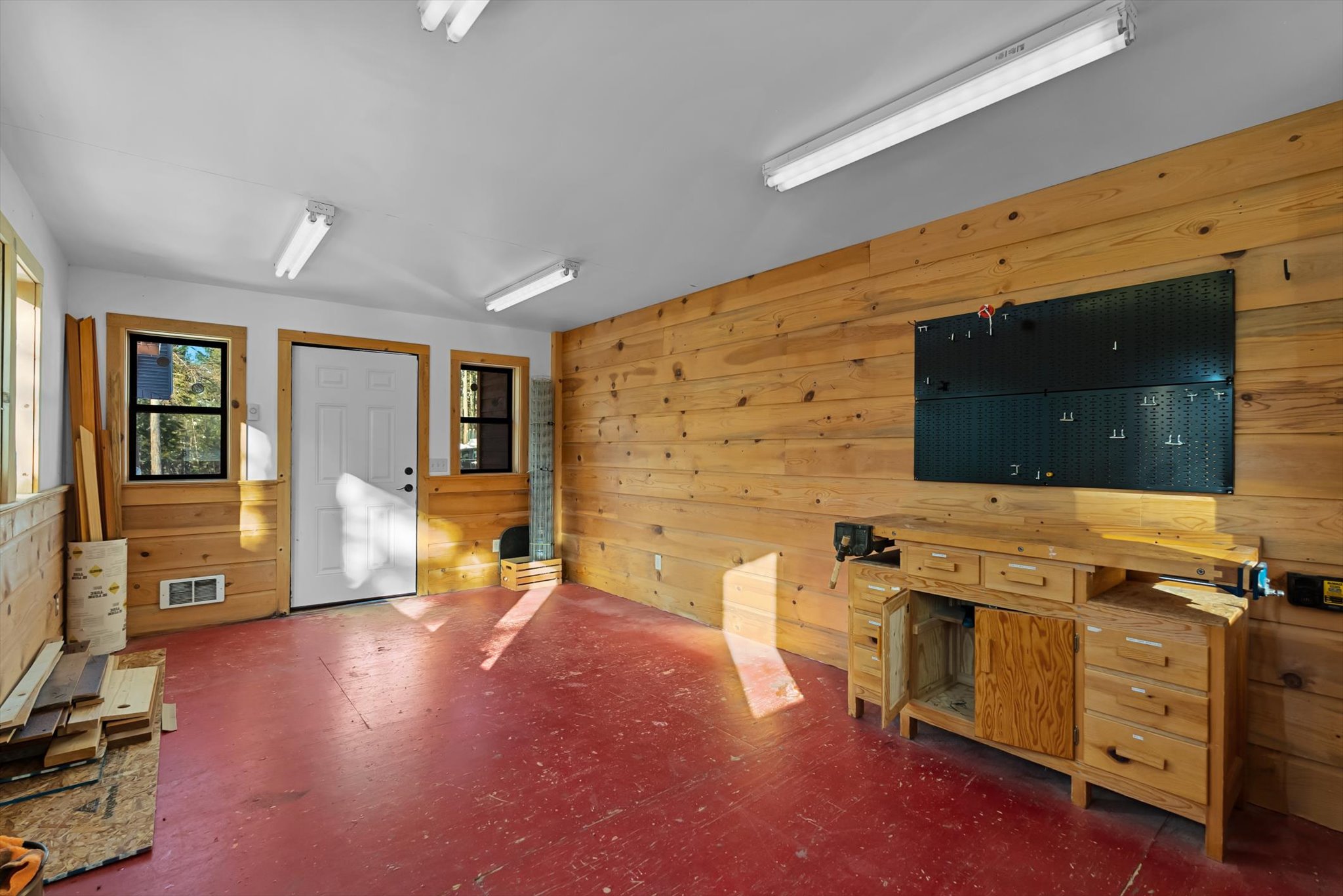 1605 Rolling Ridge Loop