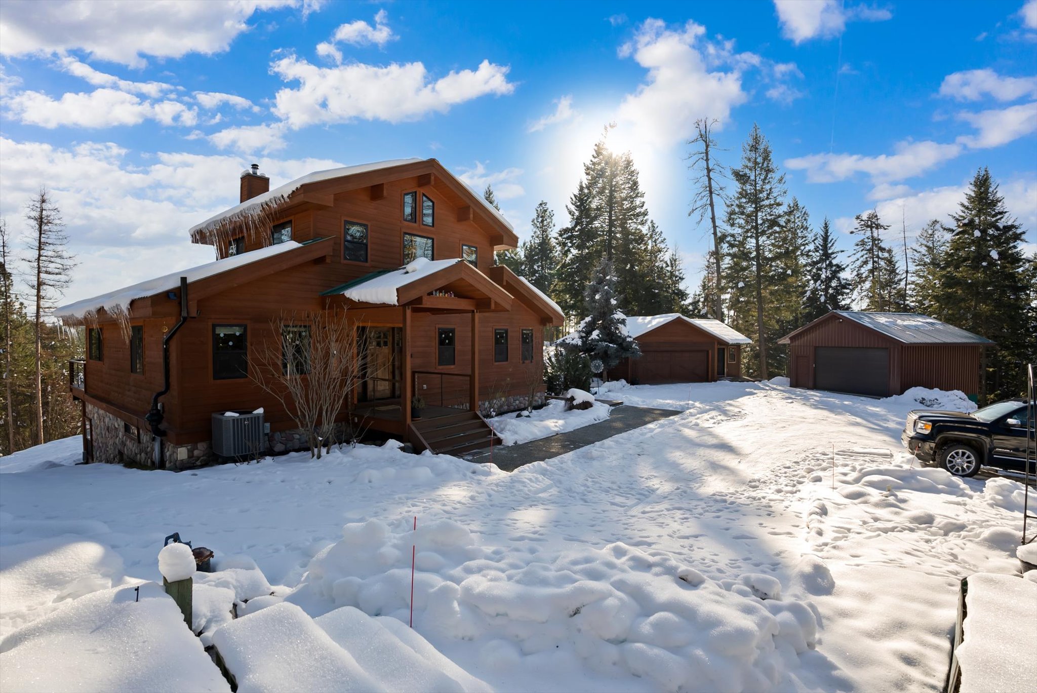 1605 Rolling Ridge Loop