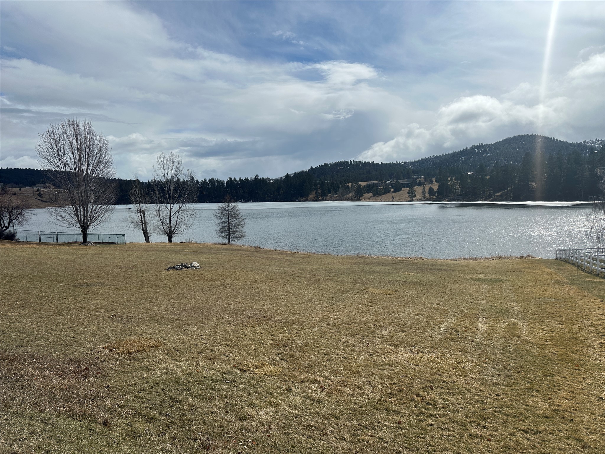 238 Lakeshore Drive