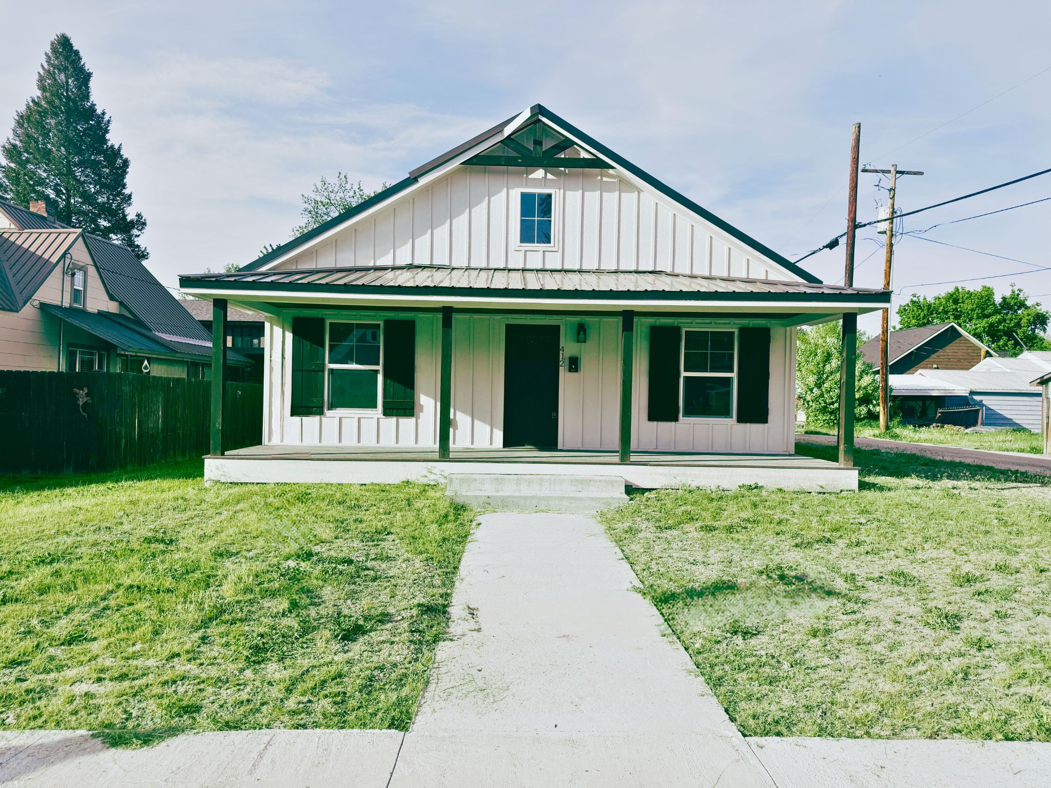 412 W 4th Street