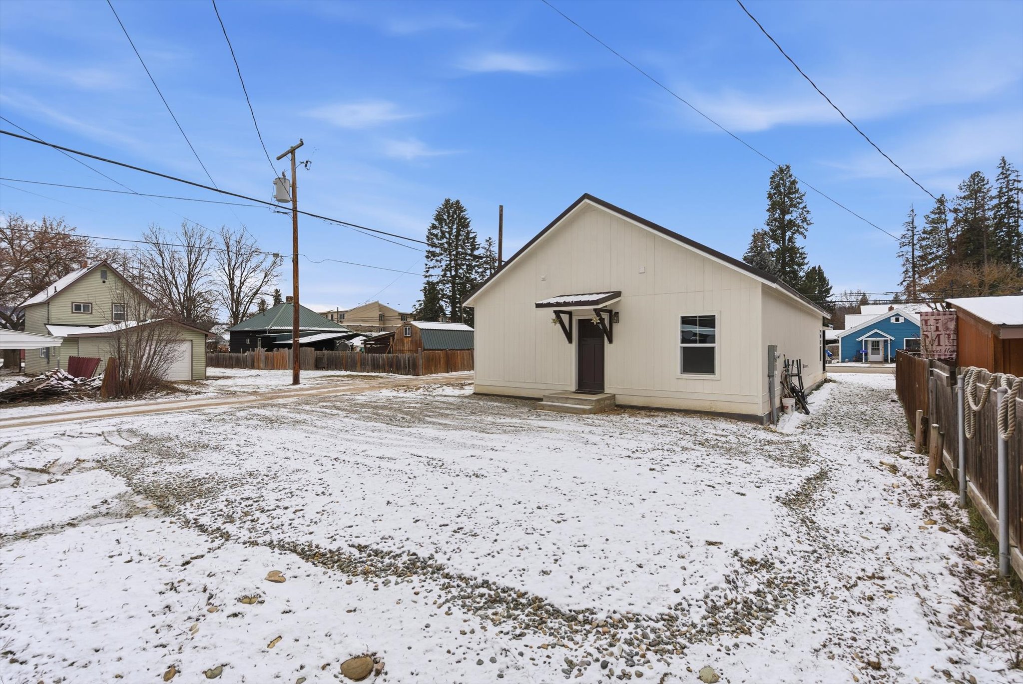 412 W 4th Street