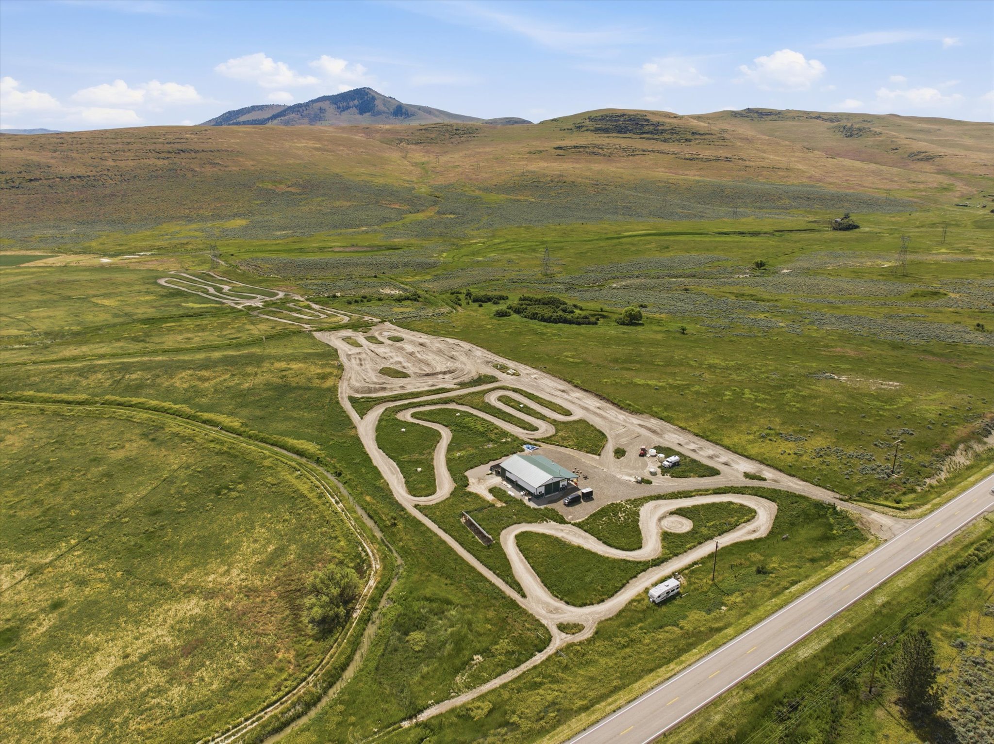 1724 Highway 28