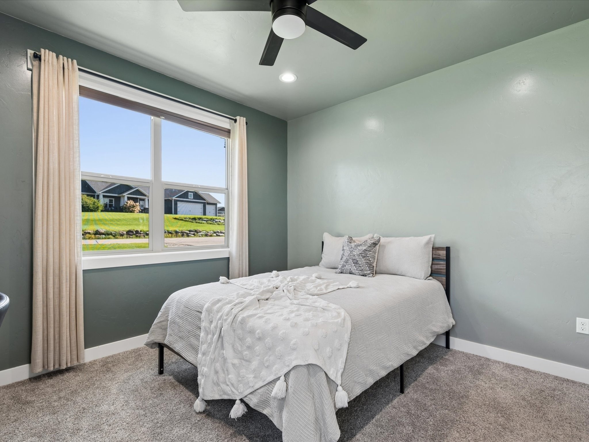 148 Fox Den Trail