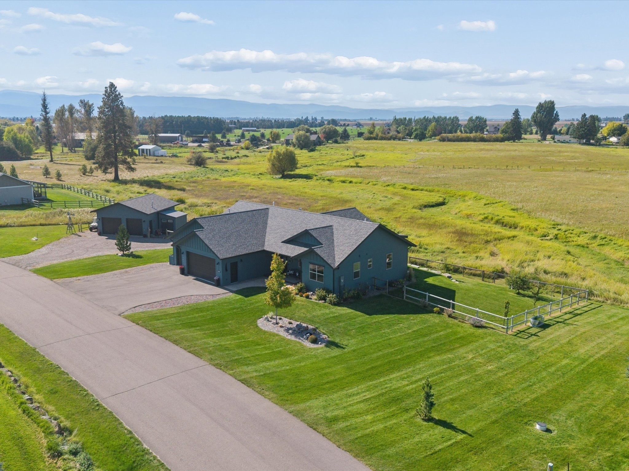148 Fox Den Trail