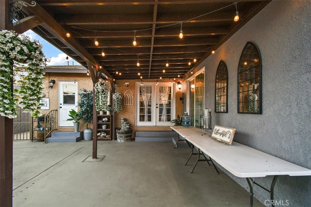 17922 Thornlake Avenue