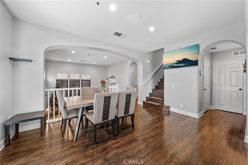 4457 Owens Street 101