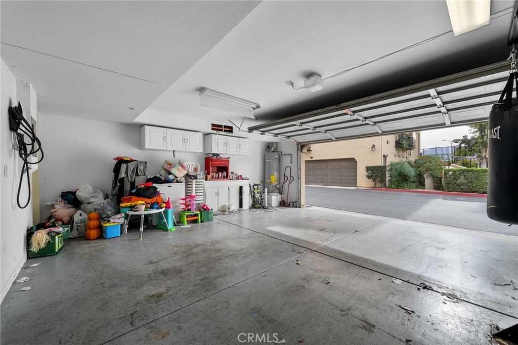 4457 Owens Street 101