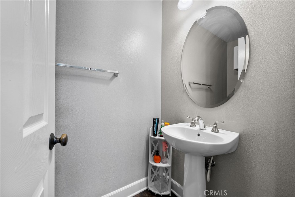 4457 Owens Street 101