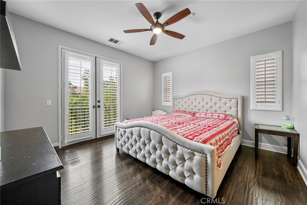 4457 Owens Street 101