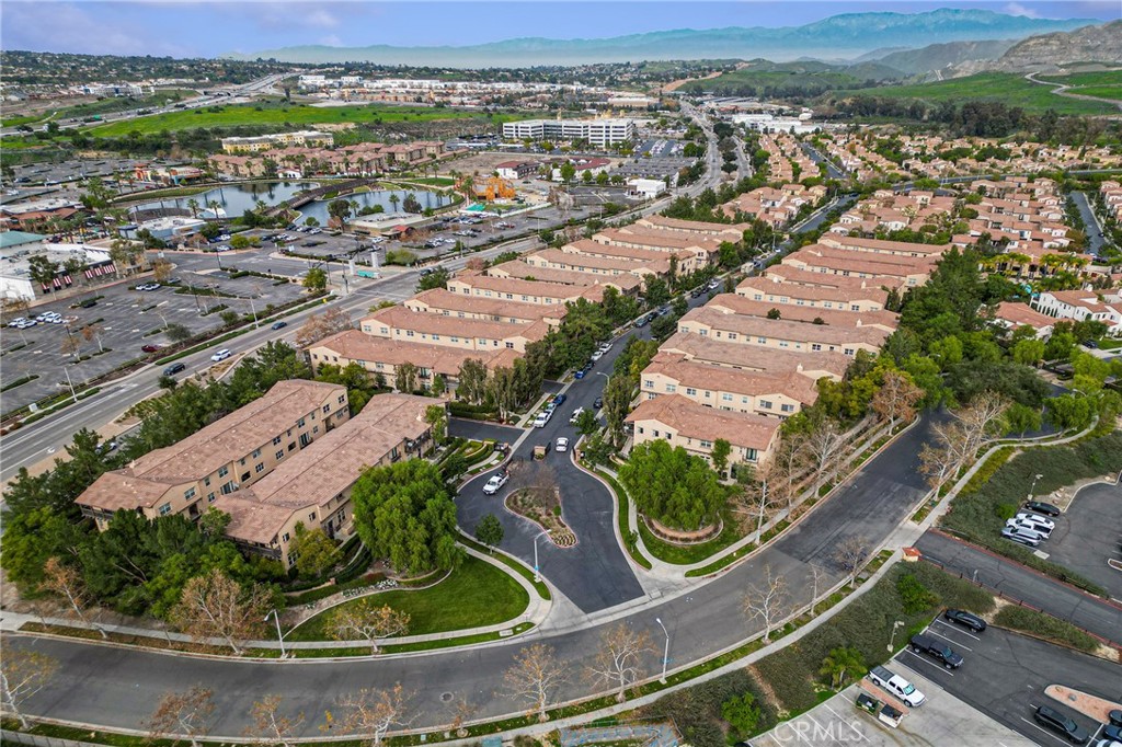 4457 Owens Street 101