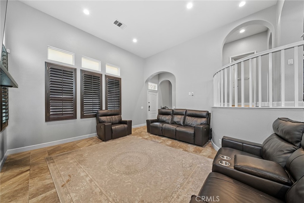 4457 Owens Street 101