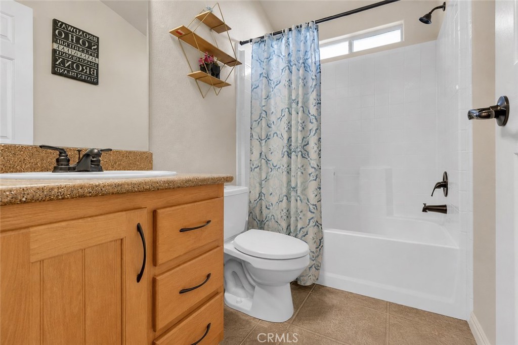 2851 Rolling Hills 203