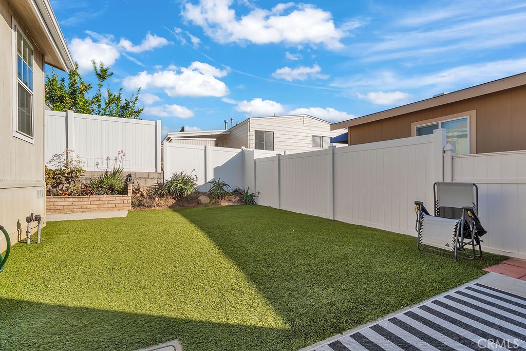 2851 Rolling Hills 203