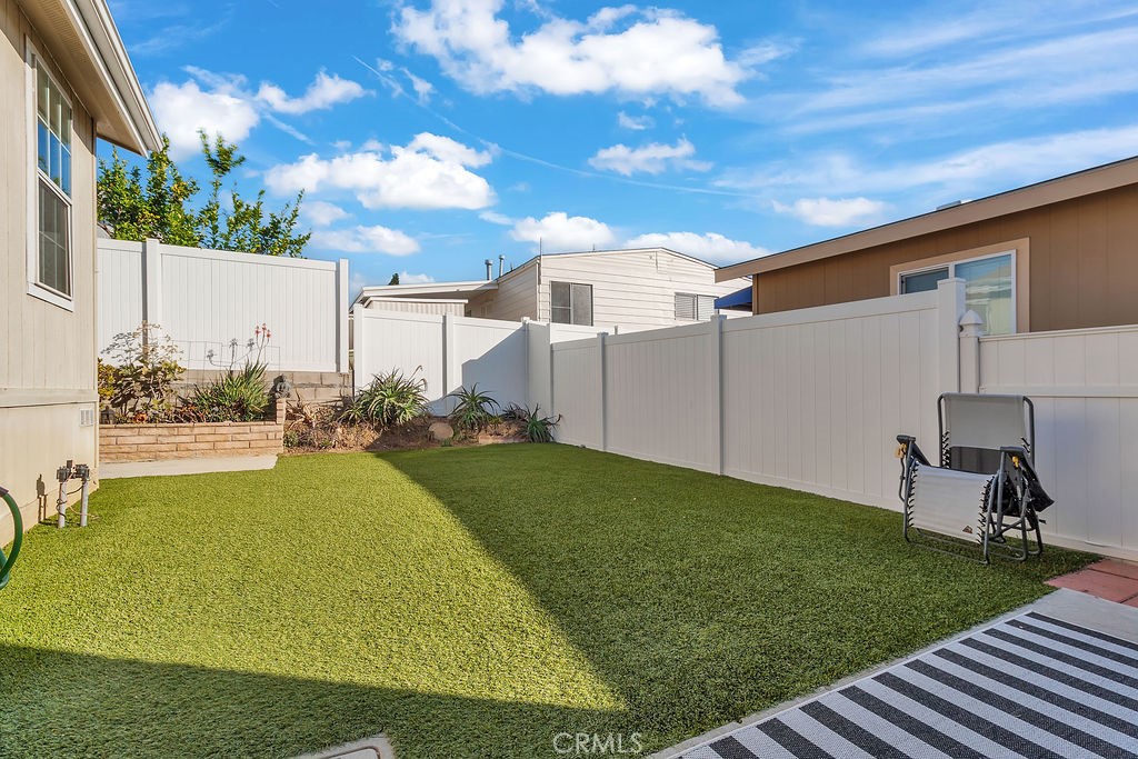2851 Rolling Hills 203