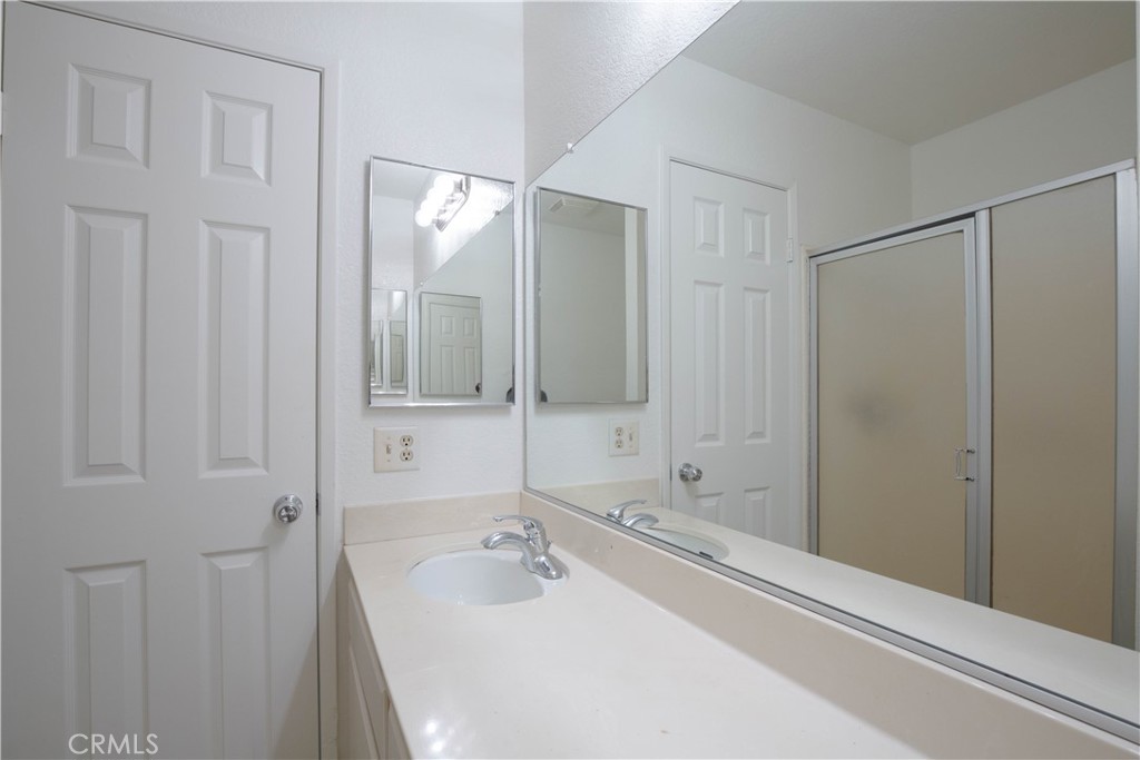 39579 Silverberry Court