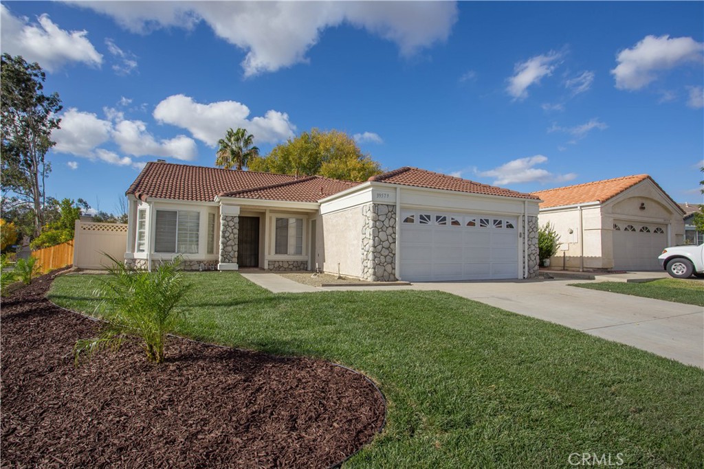 39579 Silverberry Court