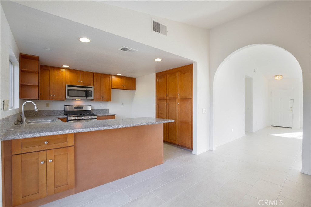 39579 Silverberry Court