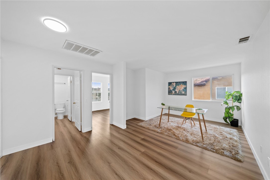 39315 Cardiff Avenue