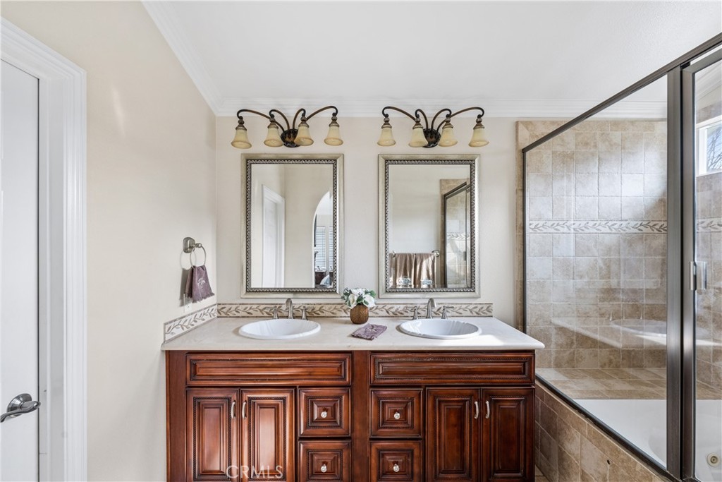 4731 Golden Ridge Drive