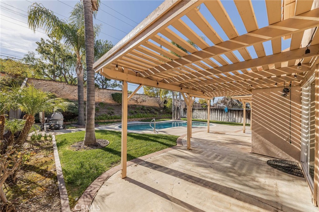 43215 Corte Montilla