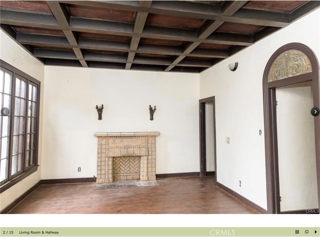 7824 S San Pedro Street