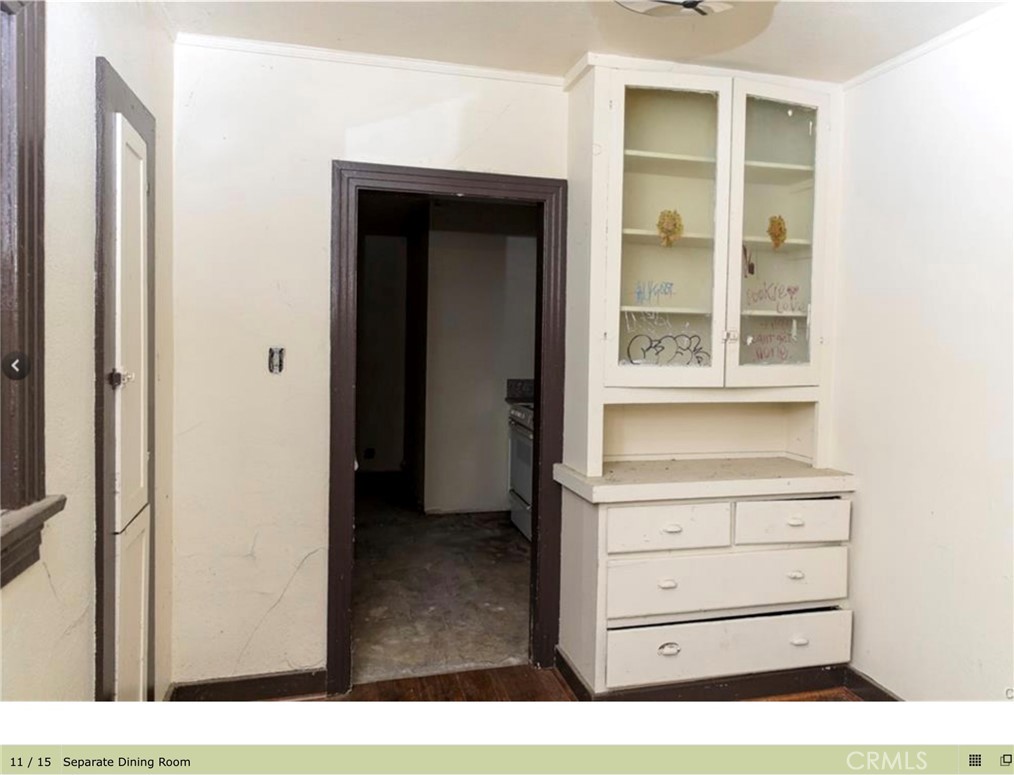 7824 S San Pedro Street