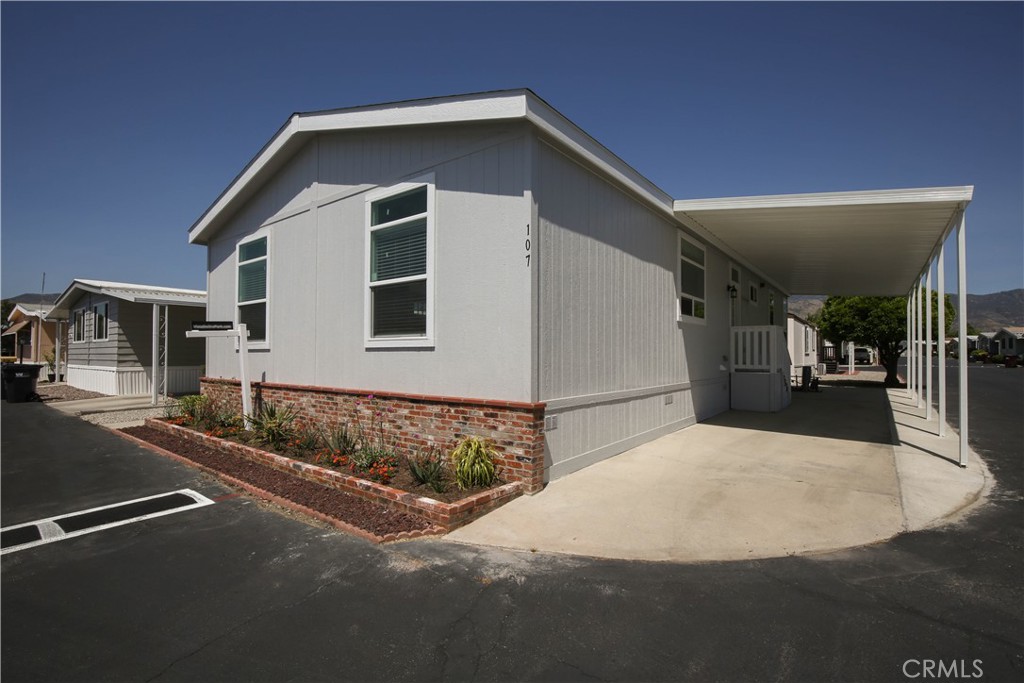 45521 State Highway 74 107