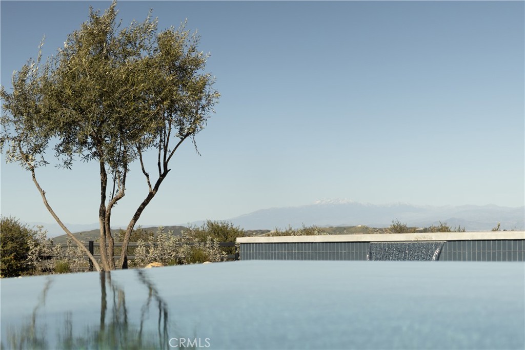 42157 Hacienda Drive