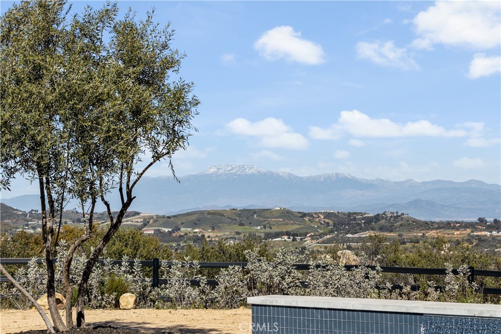 42157 Hacienda Drive