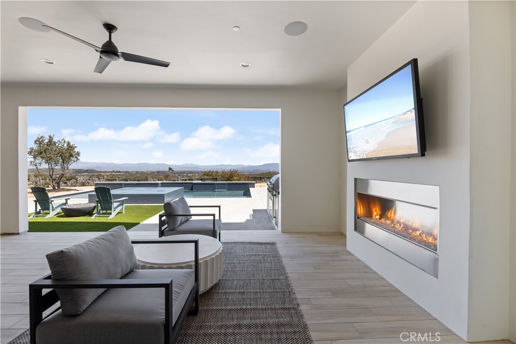 42157 Hacienda Drive